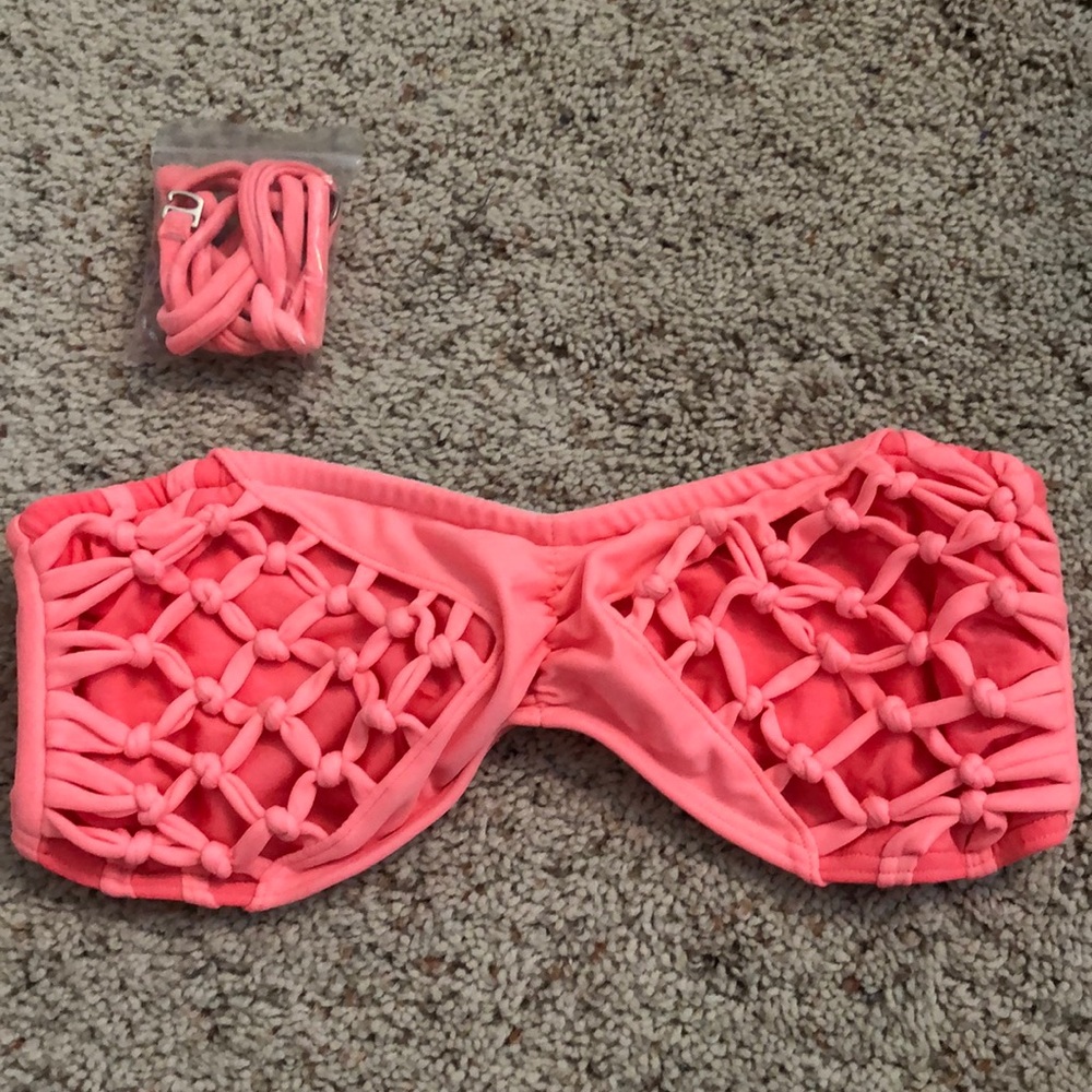 Bikini top